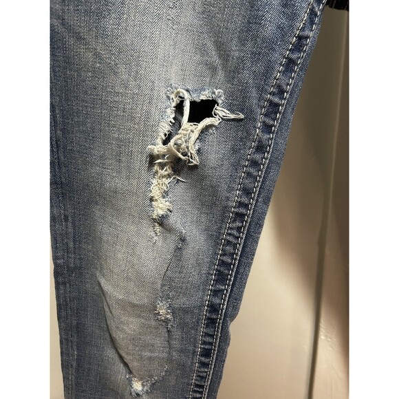 Miss Me Jeans Womens  Cuffed Capri Size 28 Rhinestone Distressed - Picture 3 of 8